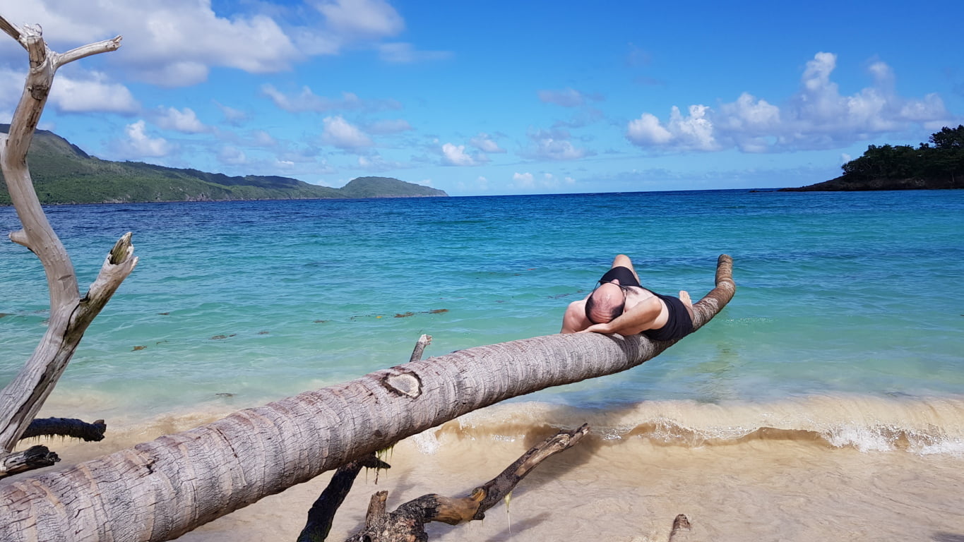 Relaxando na praia de El Rincon, República Dominicana