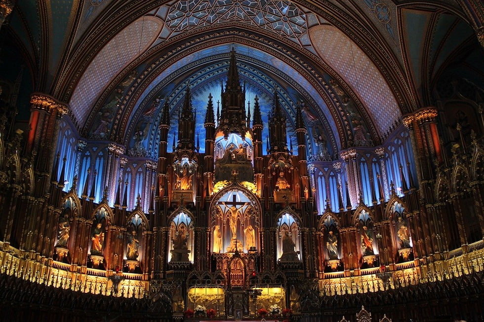 Basilica Notredame em Montreal, Canada - Foto Pexels em Pixabay