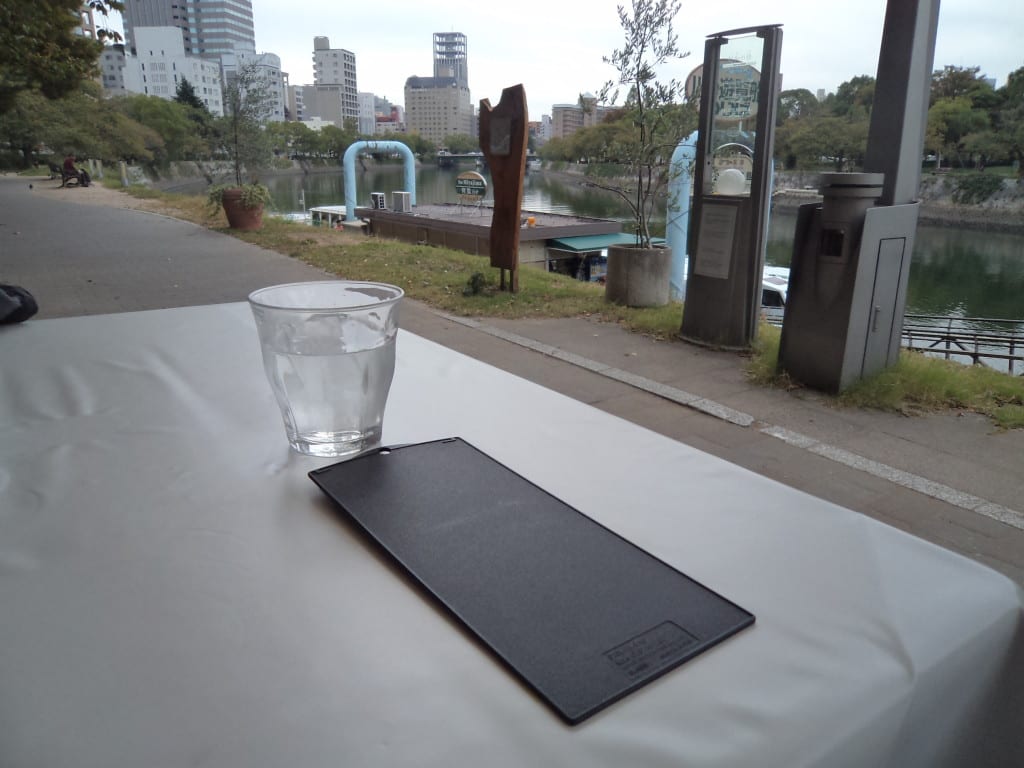 Conta em restaurante em Hiroshima, no Memorial da Paz