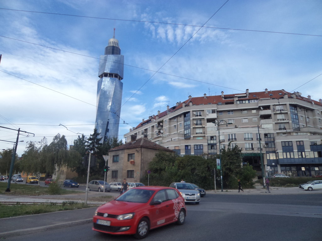 Avaz Tower, um símbolo da resurgência de Sarajevo