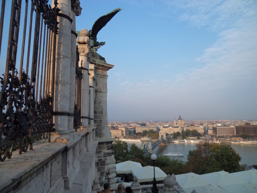 A ponte que une Buda e Peste, Hungria