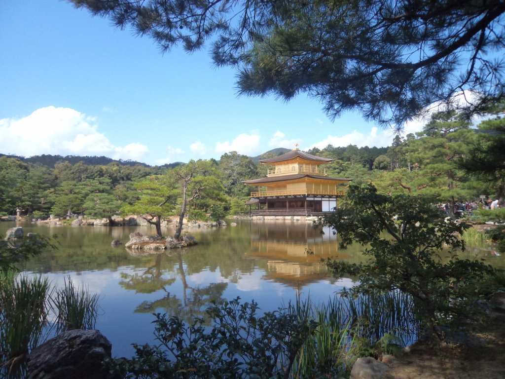 Kinkakuji, O Pavilhão de Ouro em Kyoto, Japão