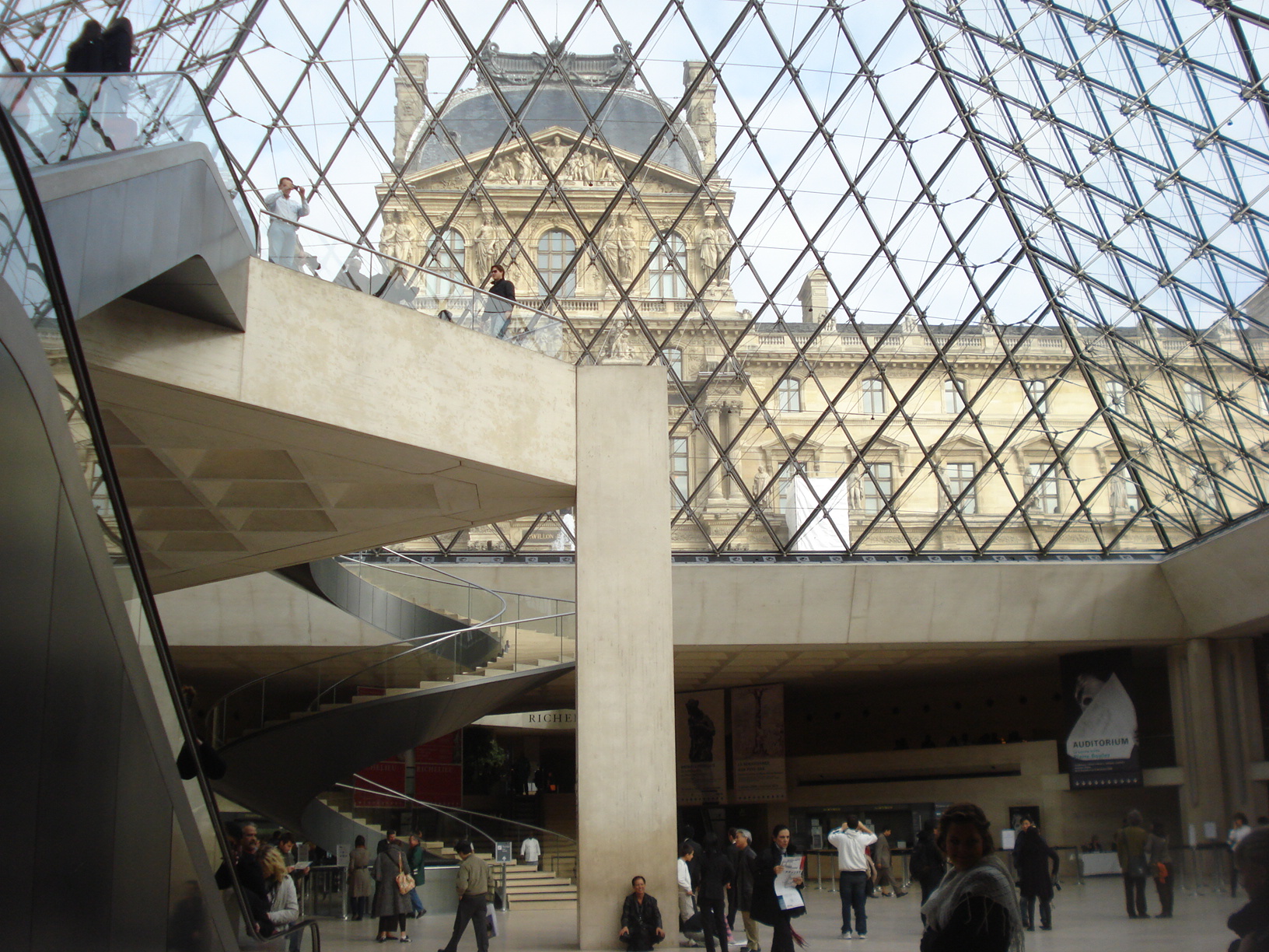 Museu Louvre, Paris, França
