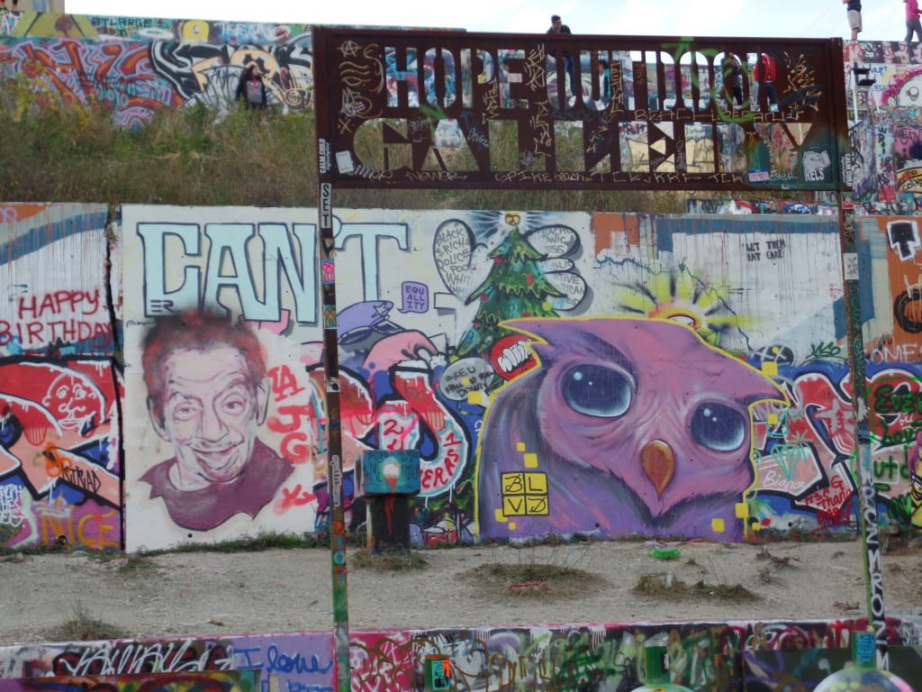 05 - Hope Outdoor Galley, uma ocupação do grafitti ao ar livre - Austin, Texas