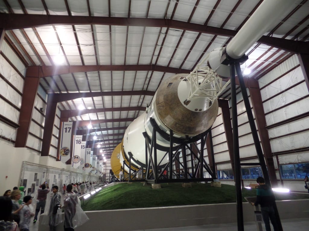Saturn V, um dos fogetes da NASA nas missões para a Lua - Space Center Houston, EUA