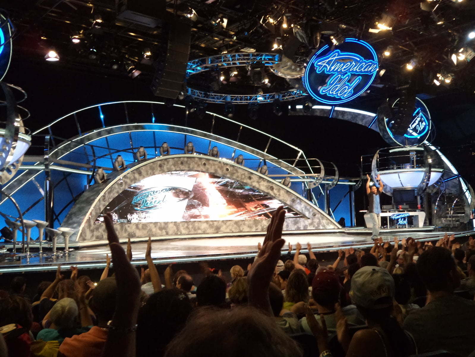 Os visitantes podem se participar do American Idol no Hollywood Studios - Orlando, EUA