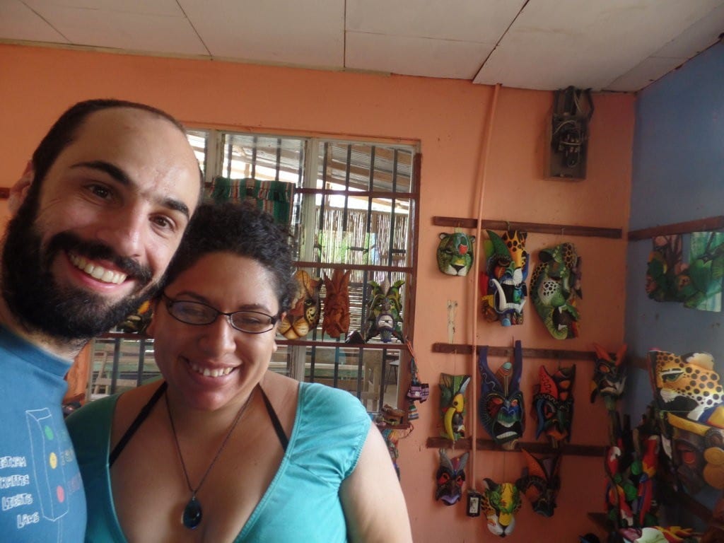 Andrea foi vendedora e guia em Boruca, Costa Rica
