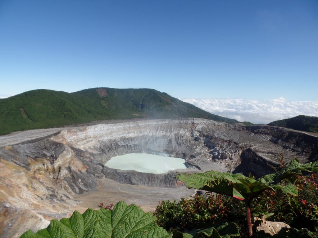 Cratera 1 no Vulcao Poas - Costa Rica
