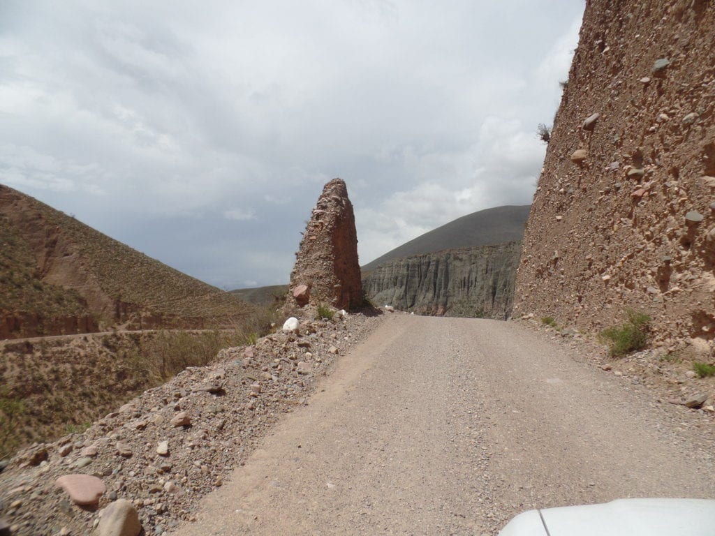 Portal próximo à Iruya, Ruta 13, Argentina