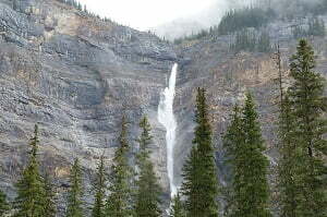 Takakkaw Falls_ Parque Nacional de Yoho - Pixabay